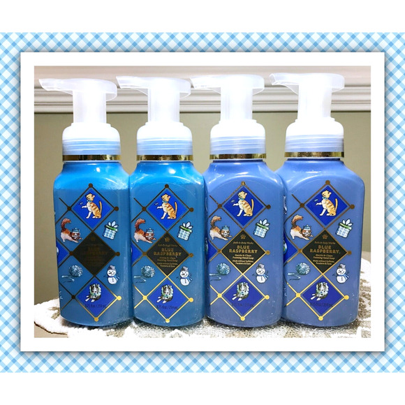 Bath & Body Works BLUE RASPBERRY Cats 8.75oz Gentle Clean Foaming Hand Soap x4